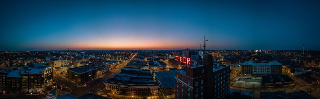 Voco The Tiger Hotel, Columbia, Mo By Ihg Eksteriør billede